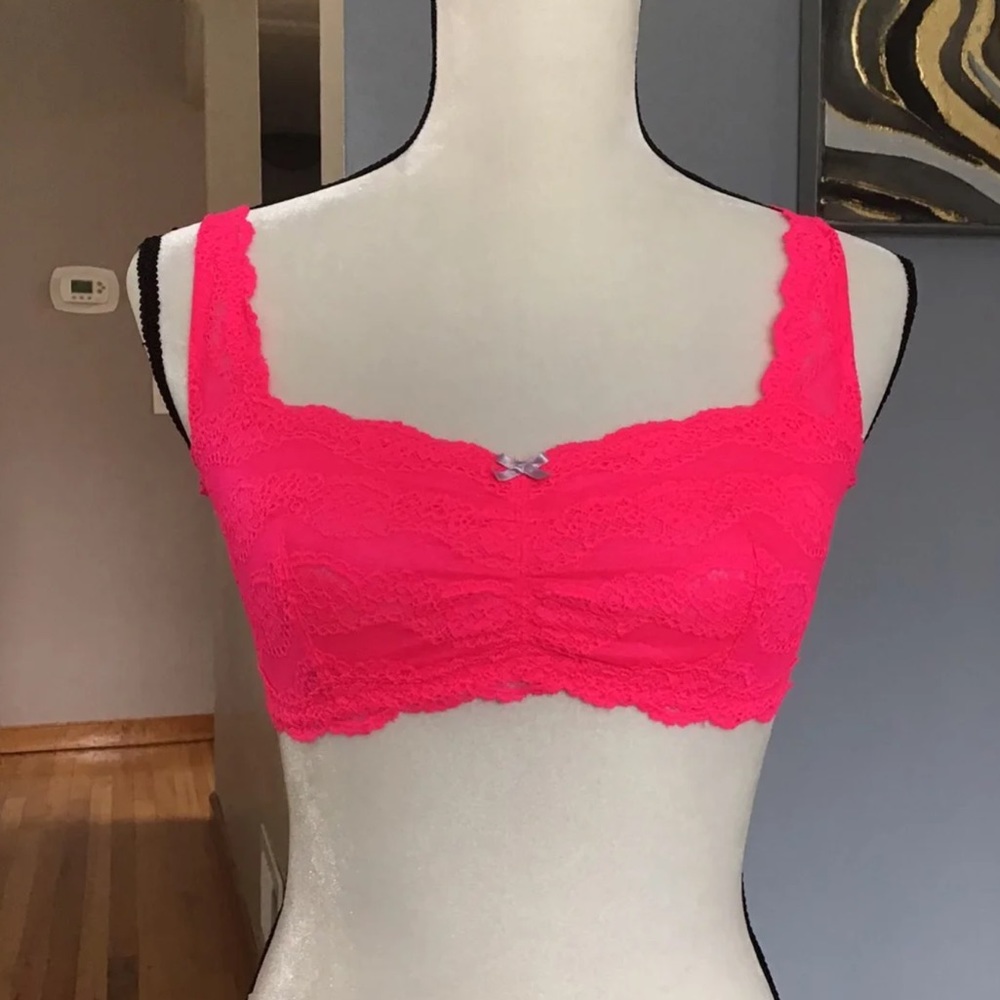 New Victoria's Secret Bra size L